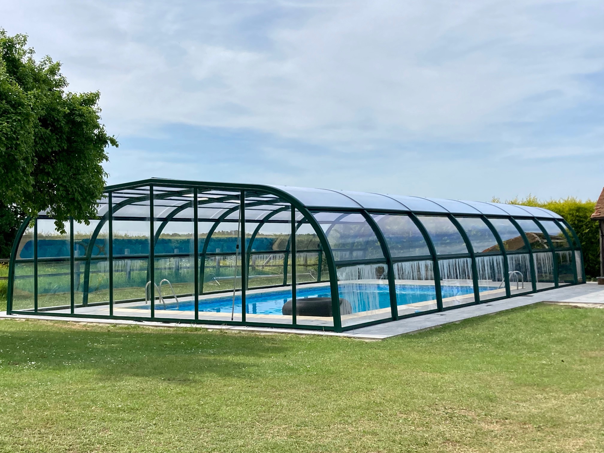 Galaxy-Fixed-Pool-Enclsure-18m-Long-01