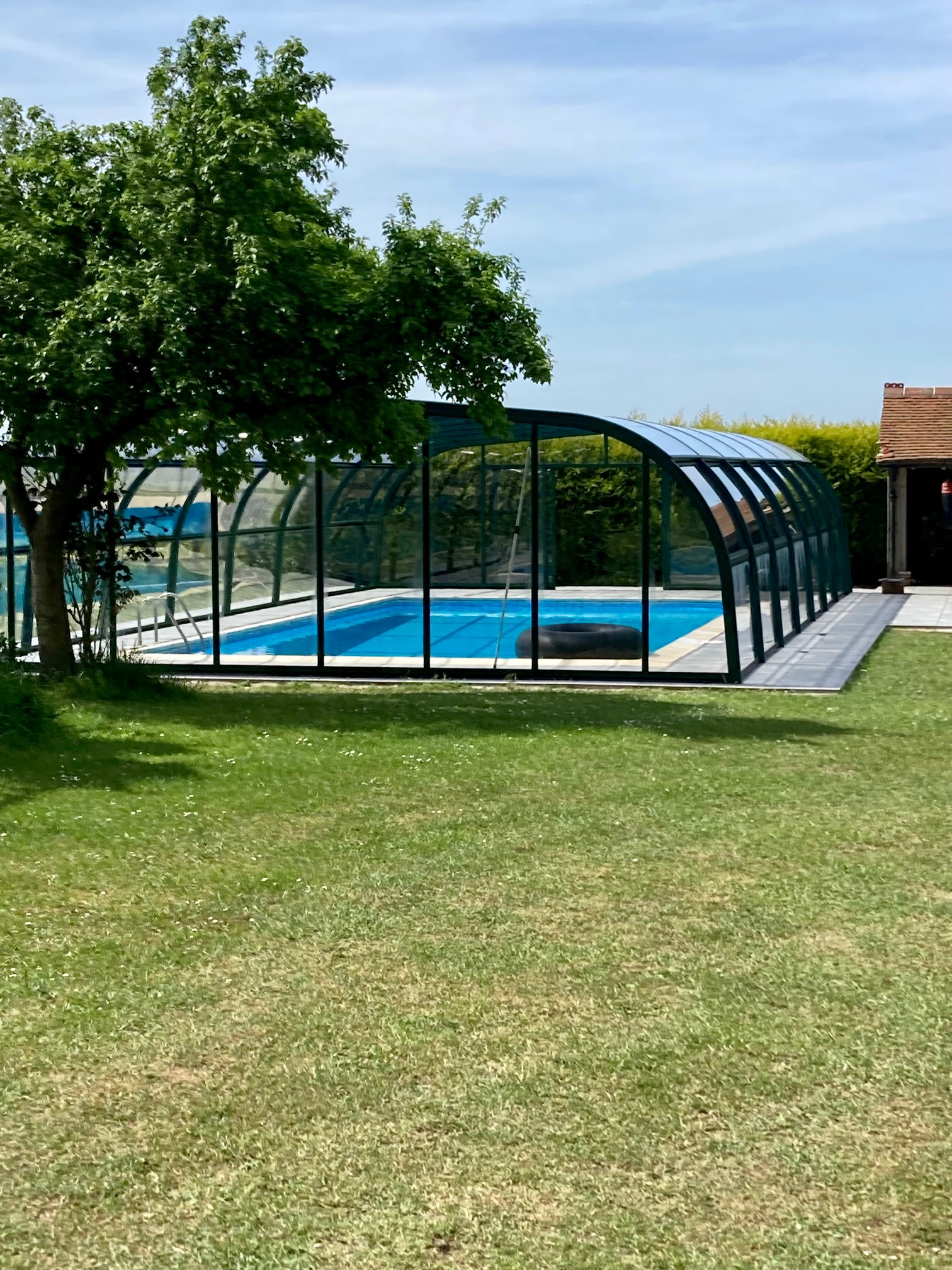 Galaxy-Fixed-Pool-Enclsure-18m-Long-05