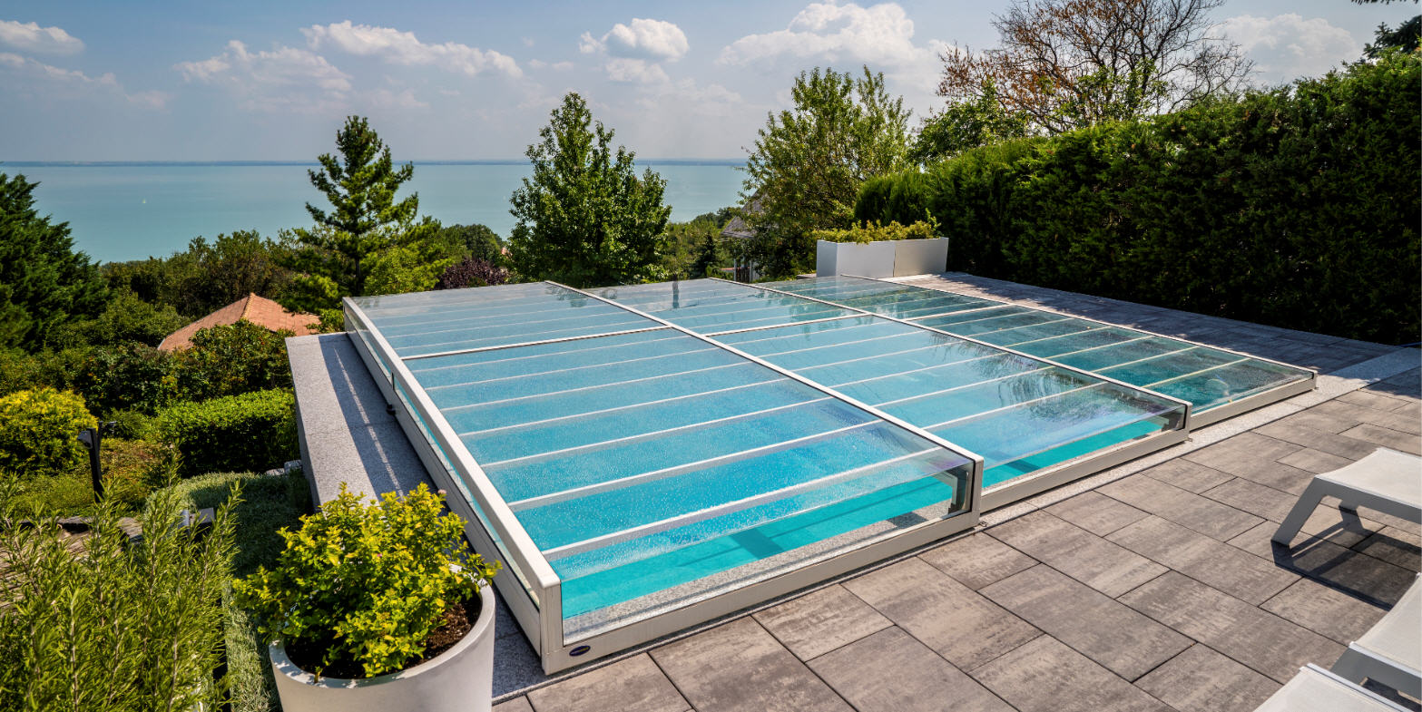 Low-Arched-Telescopic-Pool-Enclosure-White-by-Swimex-04